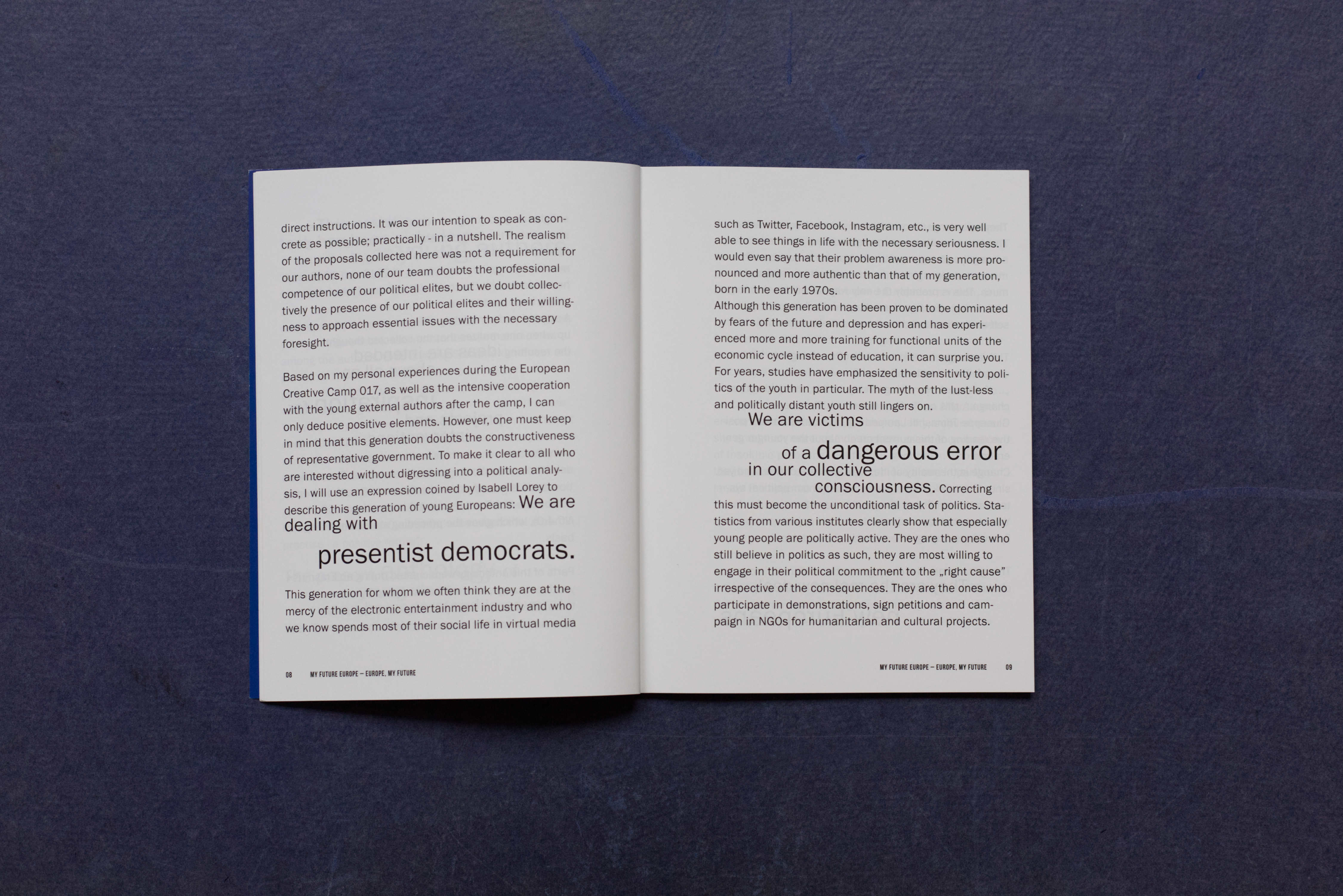 Double page. Left: Blank page. Right: Block of text in various font sizes.